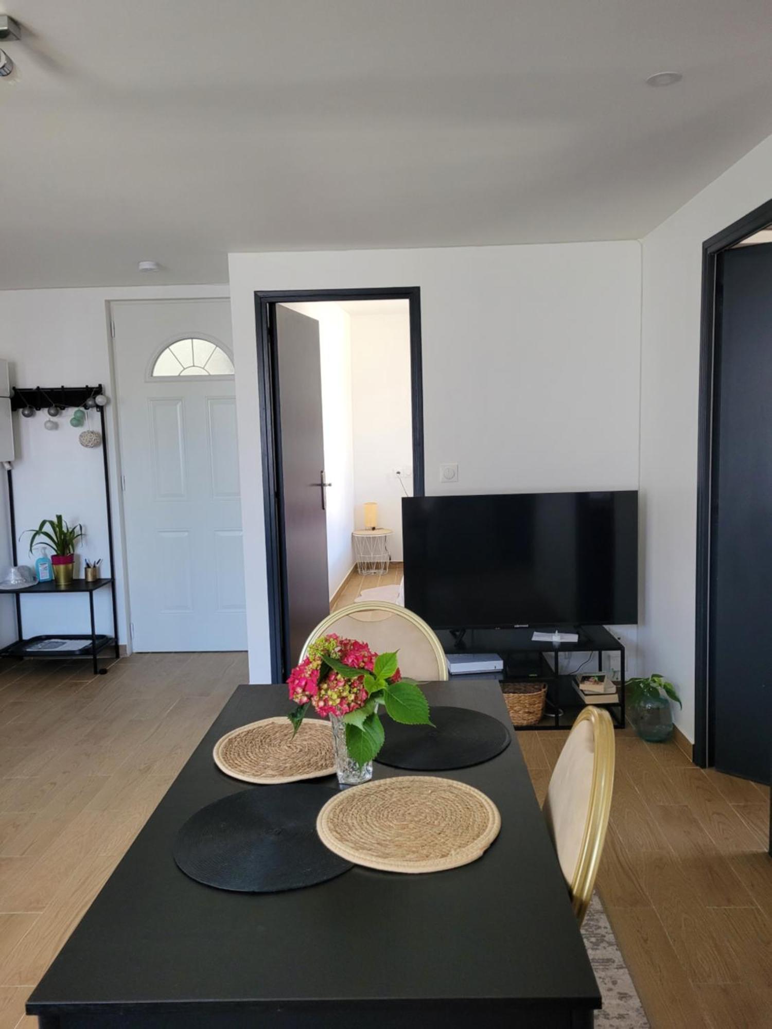 Coquet Appartement A 15Mn De Paris Et 10 Mn De Stade De France, Wifi, Netflix, Groslay 외부 사진